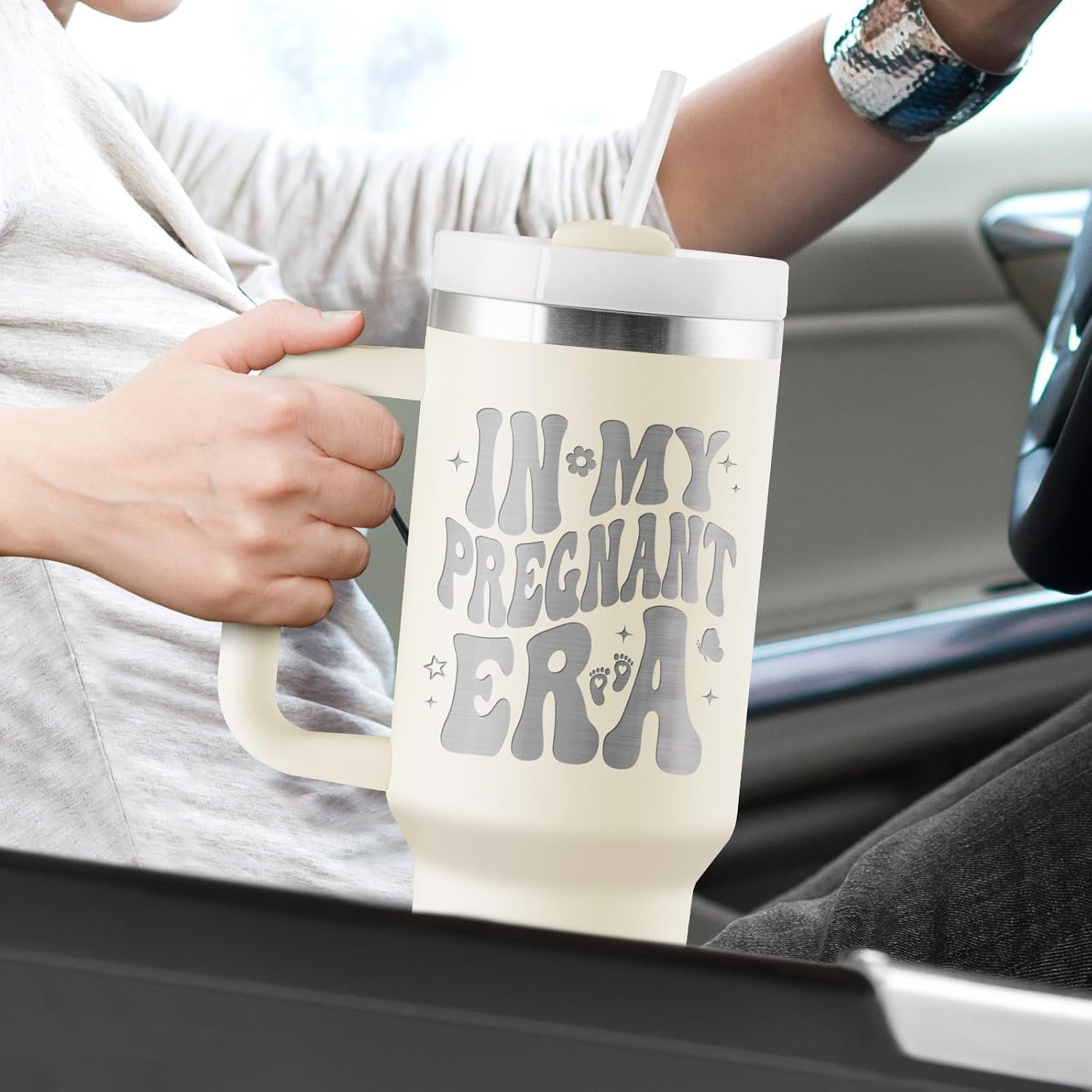Pregnancy Gifts for Expecting Mom - Mom to Be Gift - Pregnant Mom Gifts - Mothers Day Gift for Pregnant Women, First Time Mother to Be, Mommy to Be - 40Oz Travel Cup Insulated Tumbler with Lid & Straw